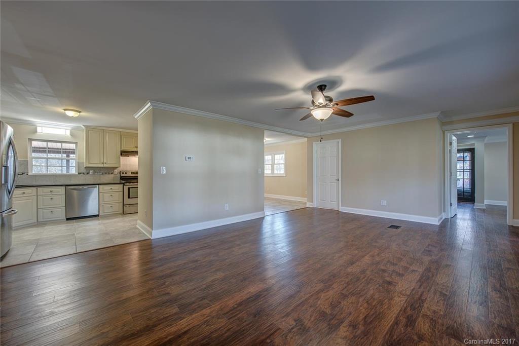 405 Turner Road Gastonia, NC 28056 - Photo 3 of 24 Gallery Image 3