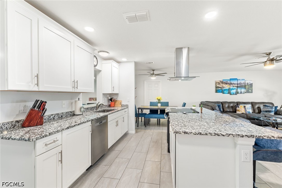 6118 Park Road Fort Myers, FL 33908 - Photo 4 of 20 Gallery Image 4