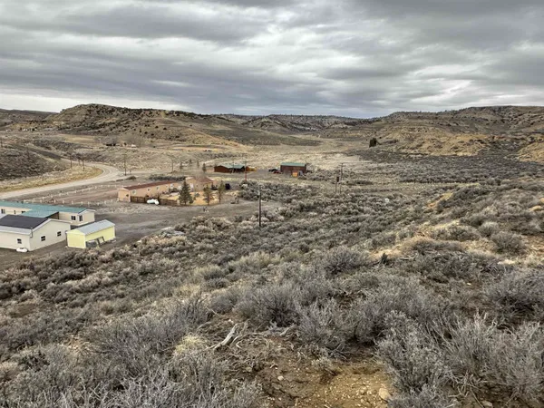 $150,000 | 1 Knezovich Drive, Superior, WY 82945