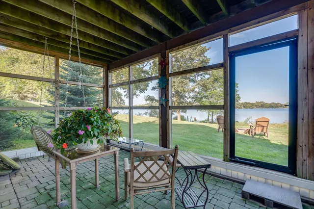 $729,900 | 26728 Sioux Trail, Madison Lake, MN 56063