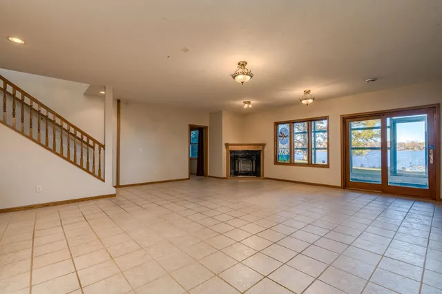 $729,900 | 26728 Sioux Trail, Madison Lake, MN 56063