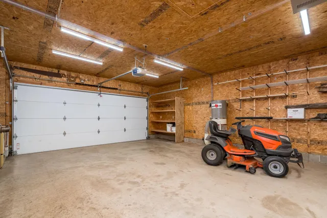 $729,900 | 26728 Sioux Trail, Madison Lake, MN 56063