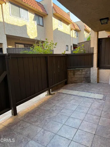 a view of backyard and window