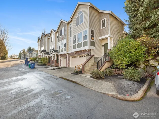 $799,000 | 15509 132nd Place Northeast, Unit 3E, Woodinville, WA 98072