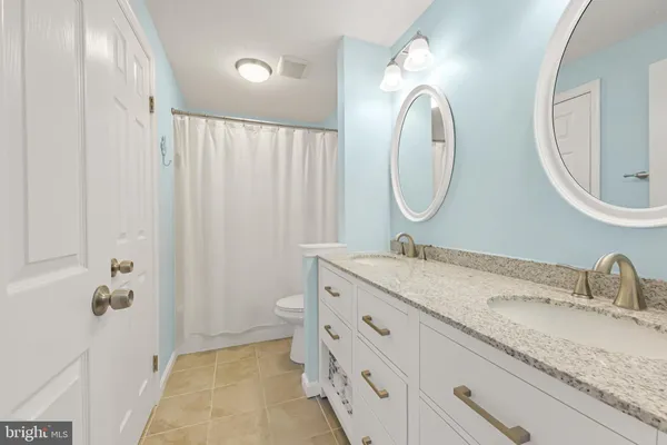 $889,000 | 1431 Flynn Court, Herndon, VA 20170