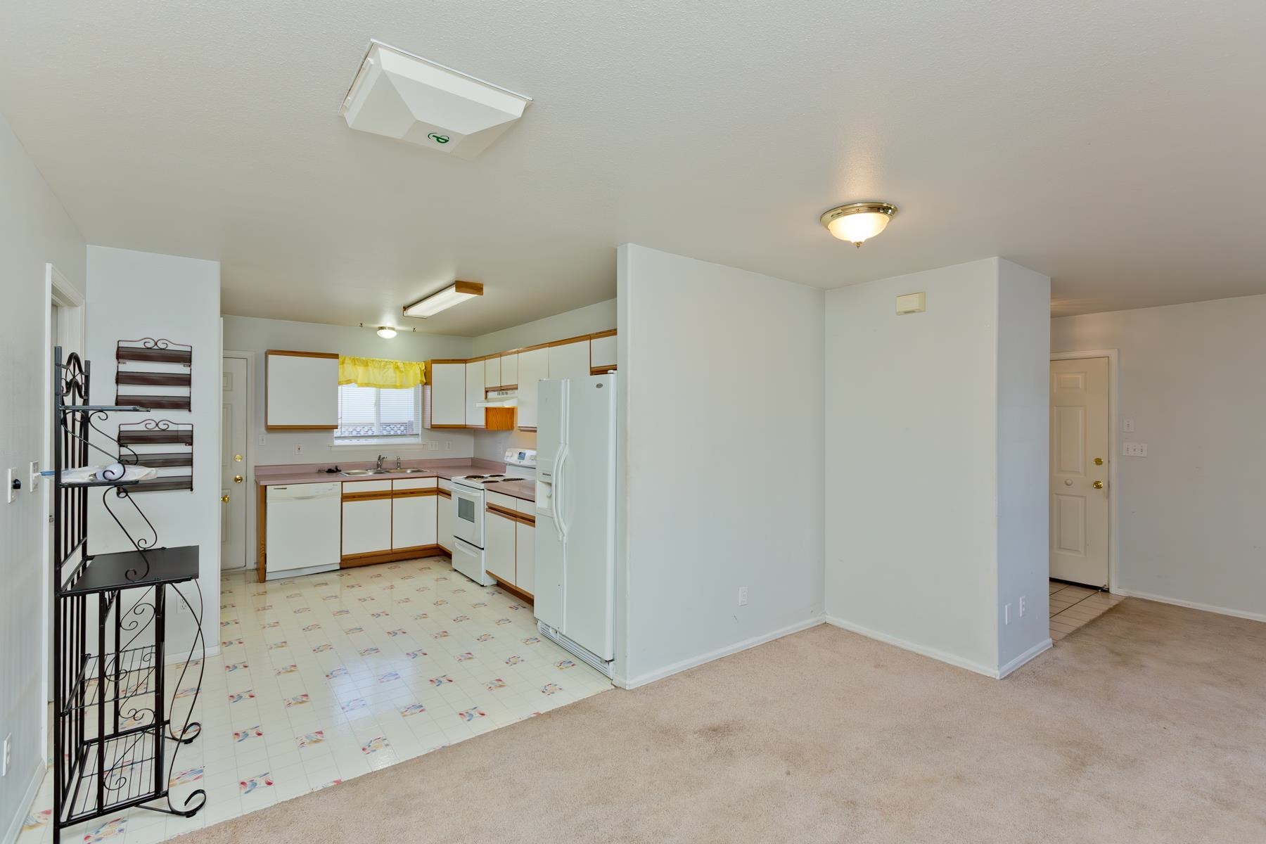 485 Rambling Acres Road, Unit A & B Clifton, CO 81520 - Photo 11 of 35 Gallery Image 11