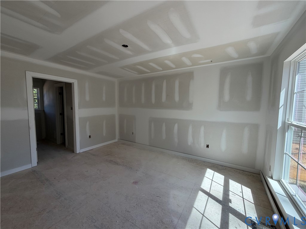 21303 Rutledge Avenue Petersburg, VA 23803 - Photo 11 of 14