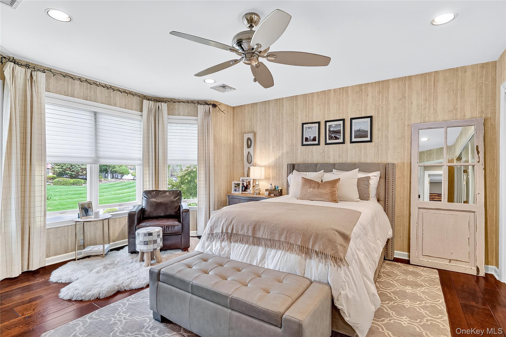 6 Gooler Court Stony Point, NY 10980 - Photo 28 of 50 a bedroom with a bed and a large window