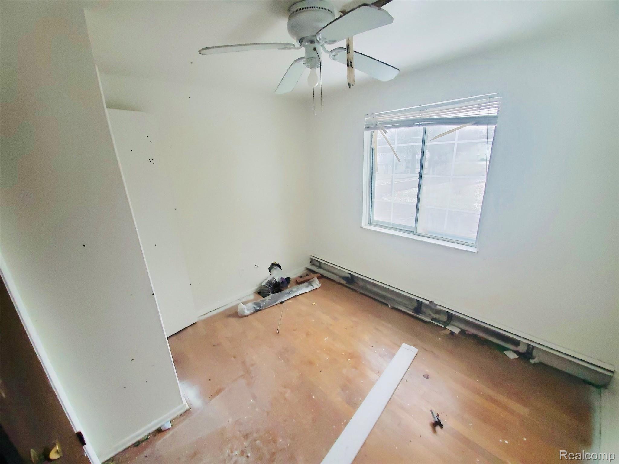 2938 Mackin Road Flint, MI 48504 - Photo 12 of 12 IMG_1893.jpg