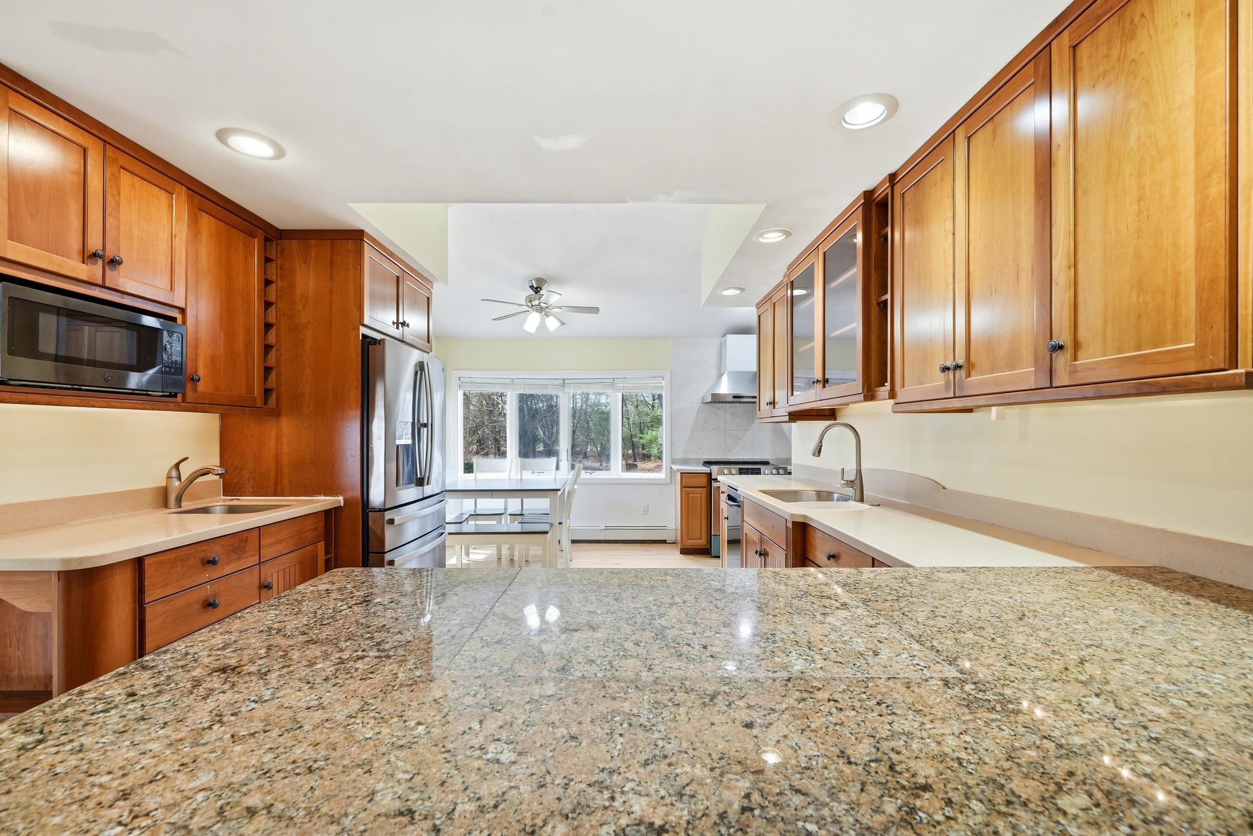 243 Winnacunnet Road Hampton, NH 03842 - Photo 9 of 41