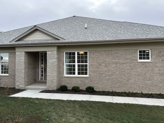 8022 Bradley Drive Tinley Park, IL 60487 - Photo 4 of 28