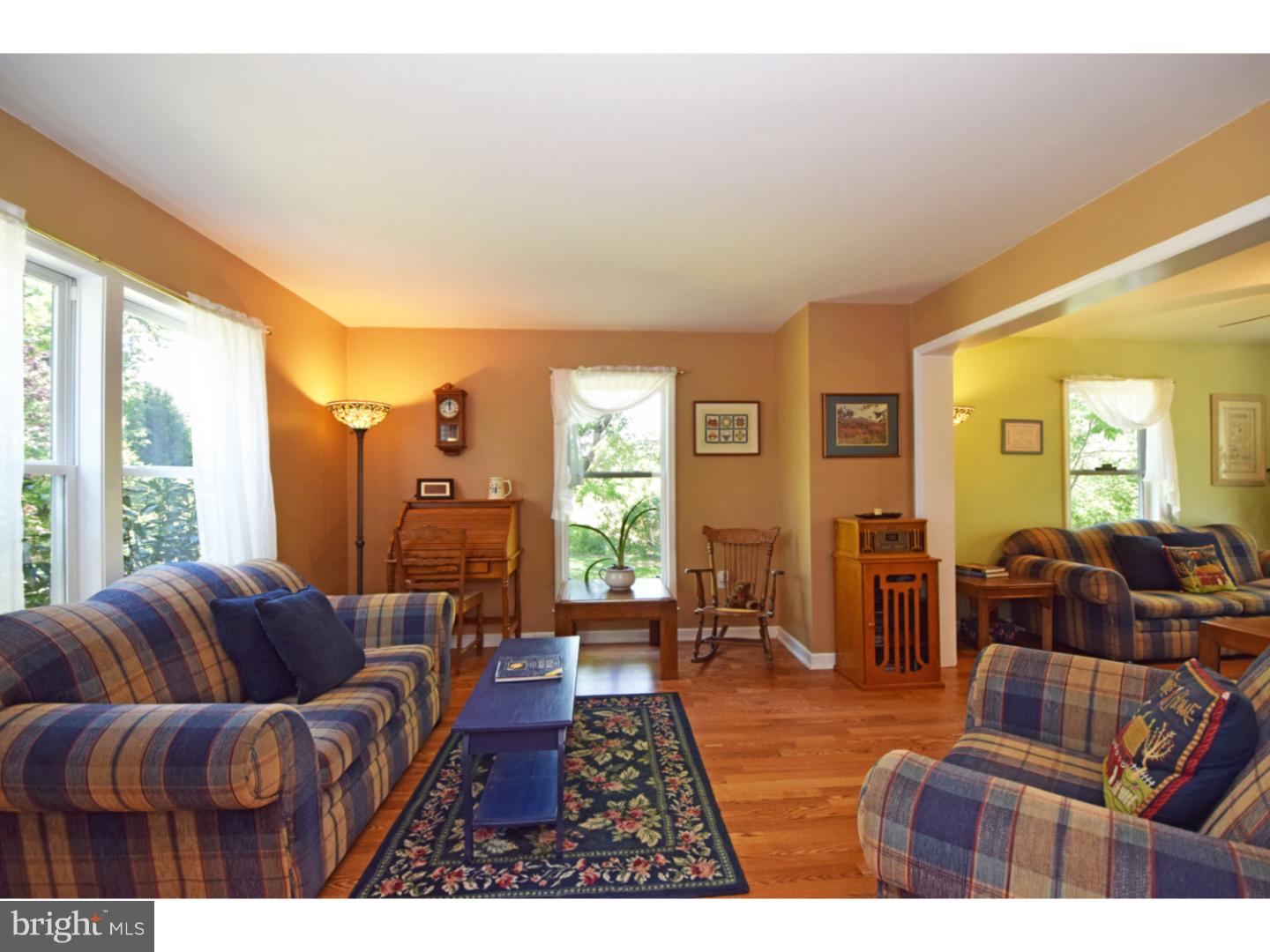 73 Delaware Road Lambertville, NJ 08530 - Photo 3 of 25