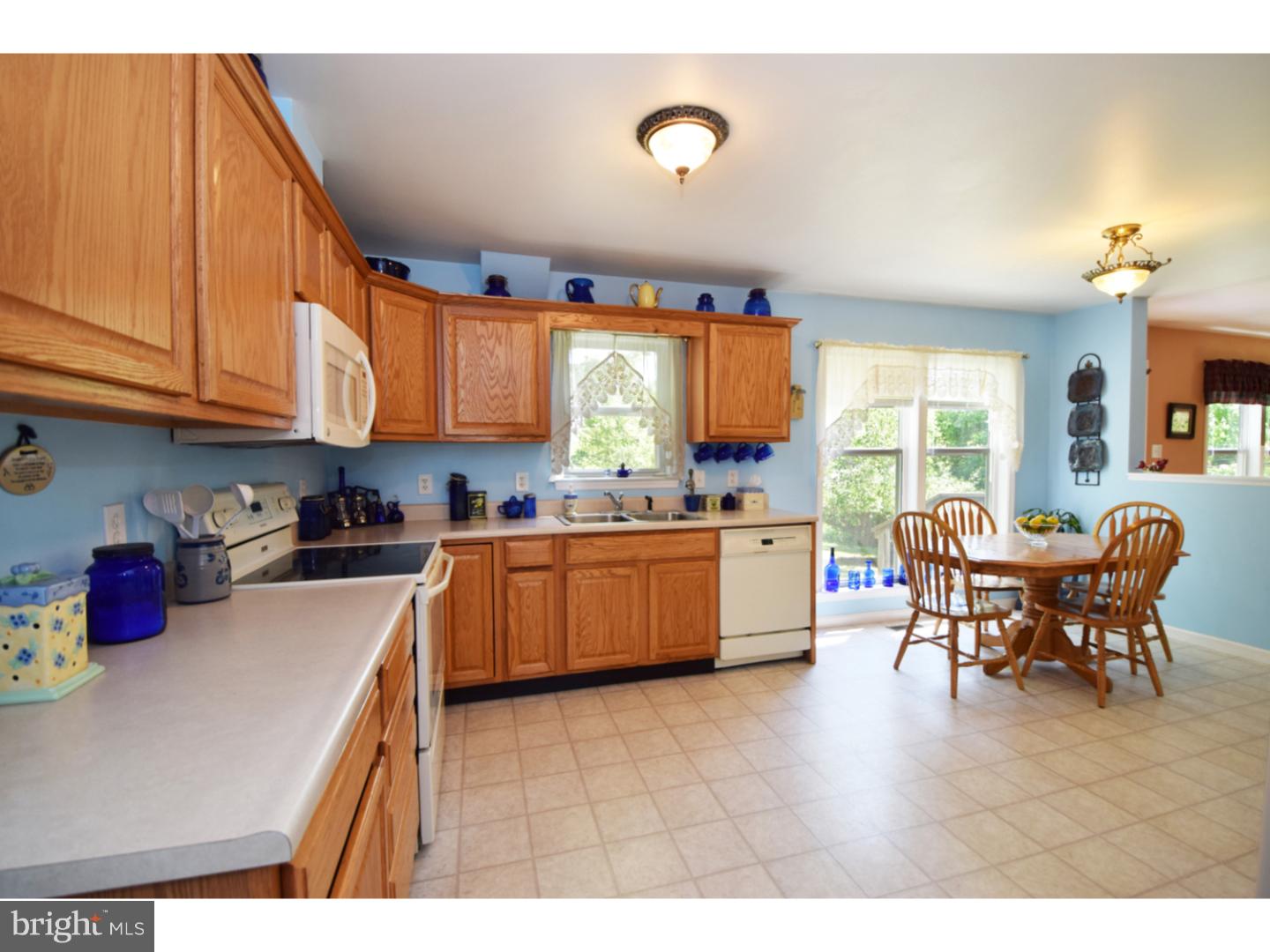 73 Delaware Road Lambertville, NJ 08530 - Photo 10 of 25