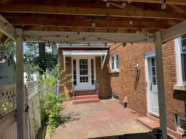 a view of a porch of the house