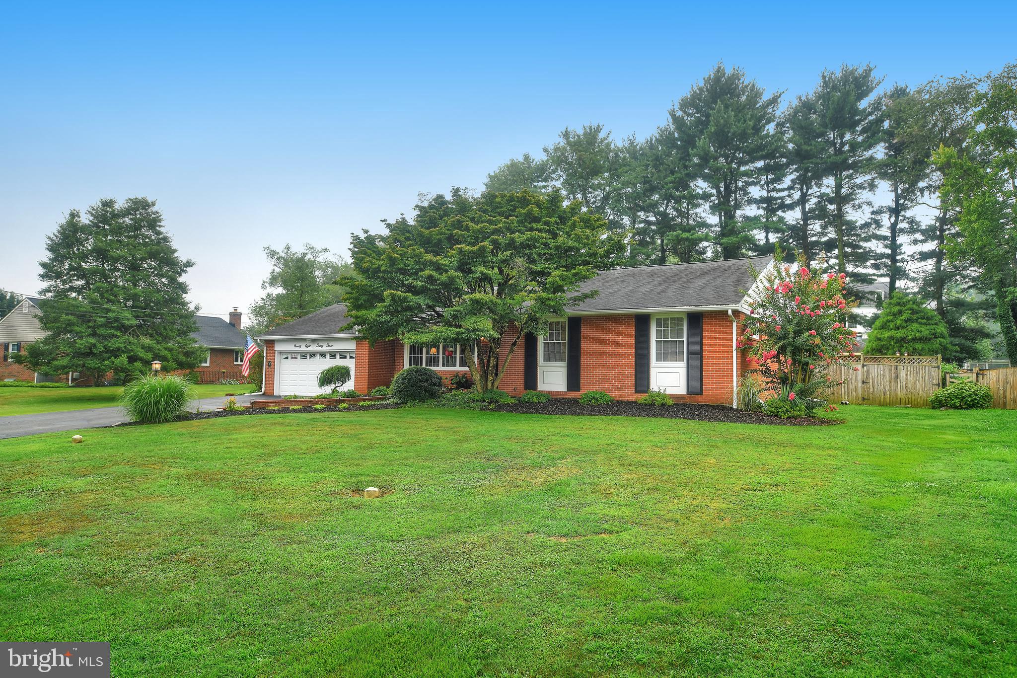 9833 Fox Hill Road Perry Hall, MD 21128 - Photo 5 of 58