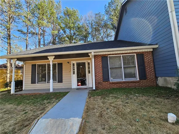 $1,550 | 4813 Hairston Place, Stone Mountain, GA 30088