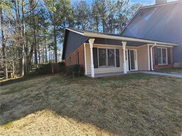 $1,550 | 4813 Hairston Place, Stone Mountain, GA 30088