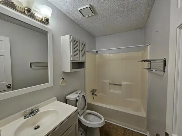 $1,550 | 4813 Hairston Place, Stone Mountain, GA 30088