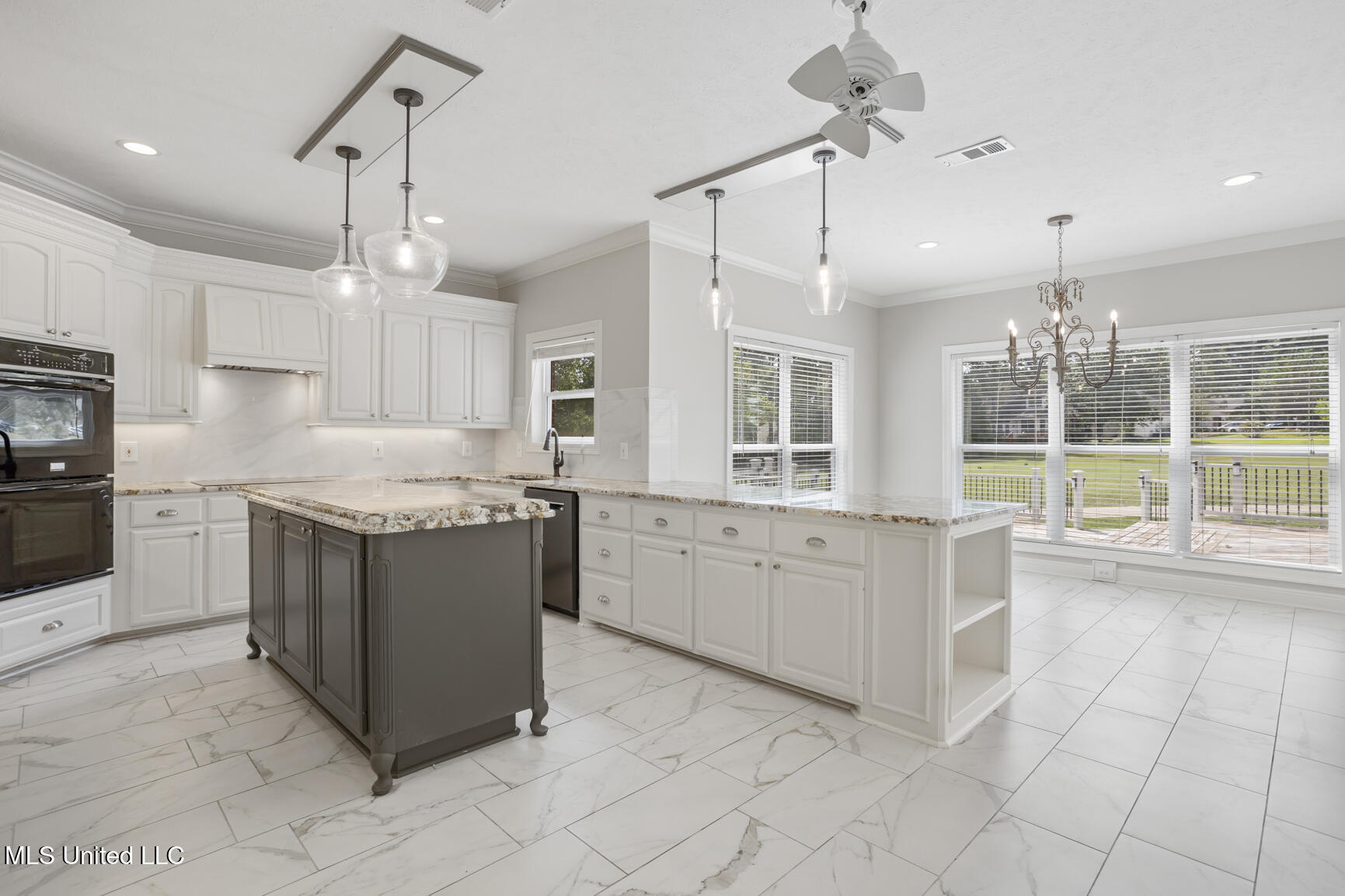 139 Sunflower Road Madison, MS 39110 - Photo 2 of 47 139 Sunflower-10