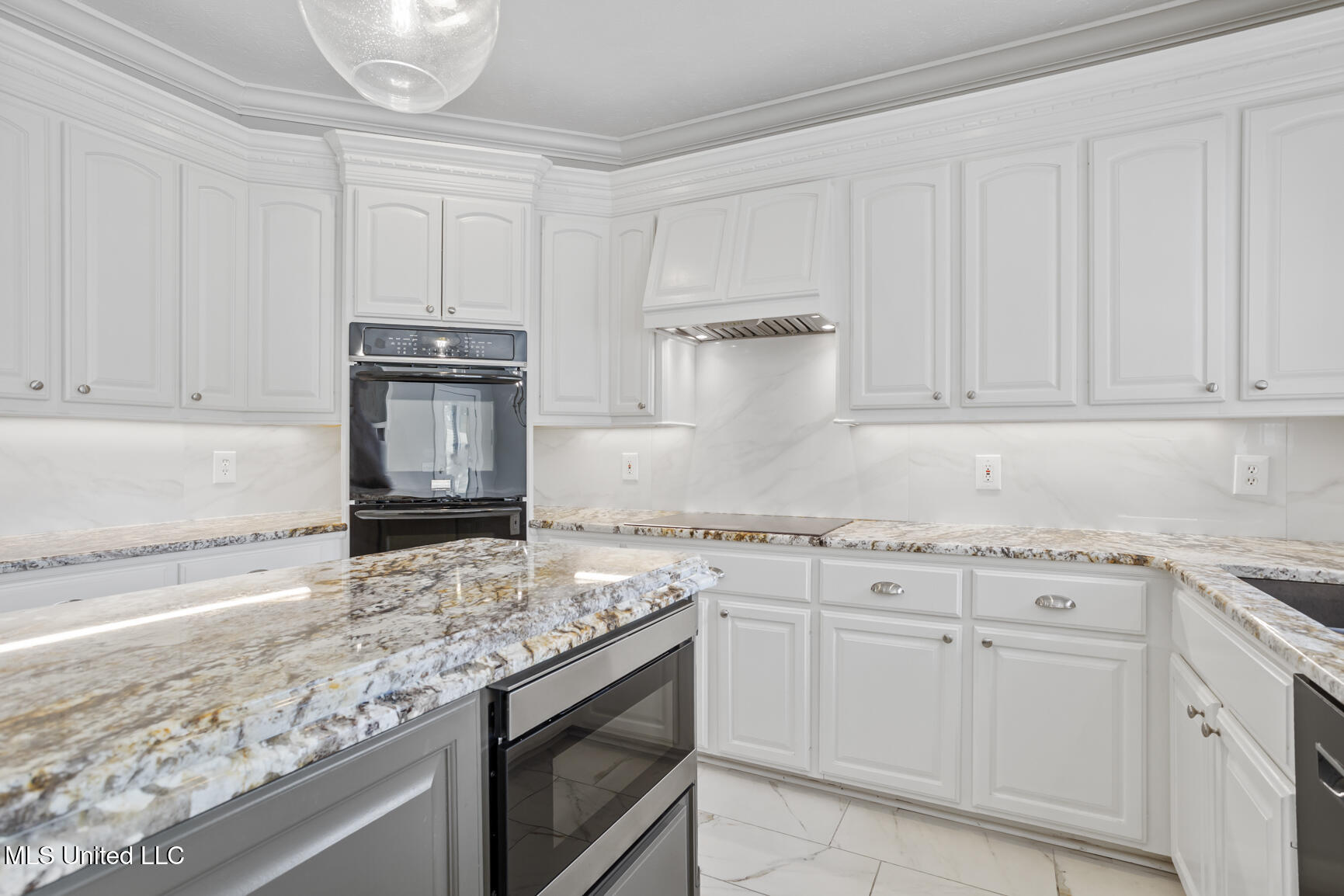 139 Sunflower Road Madison, MS 39110 - Photo 5 of 47 139 Sunflower-13