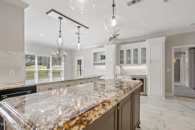 $449,000 | 139 Sunflower Road, Madison, MS 39110