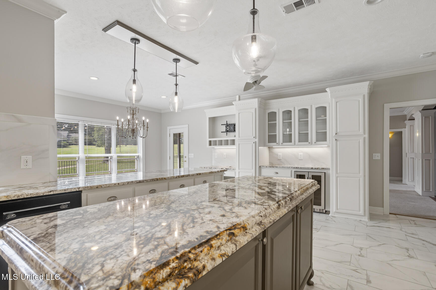 139 Sunflower Road Madison, MS 39110 - Photo 7 of 47 139 Sunflower-15