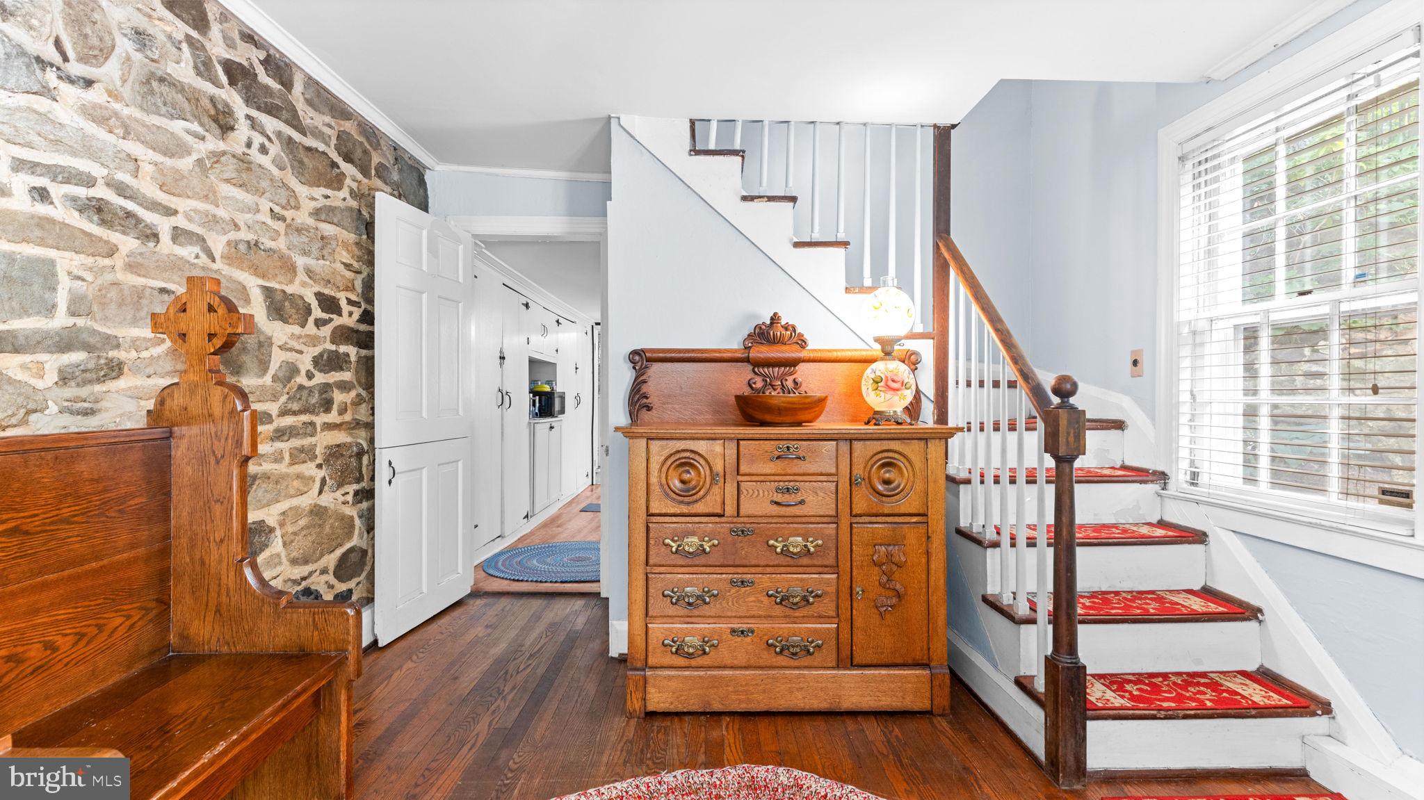 5025 Wetheredsville Road Baltimore, MD 21207 - Photo 14 of 58