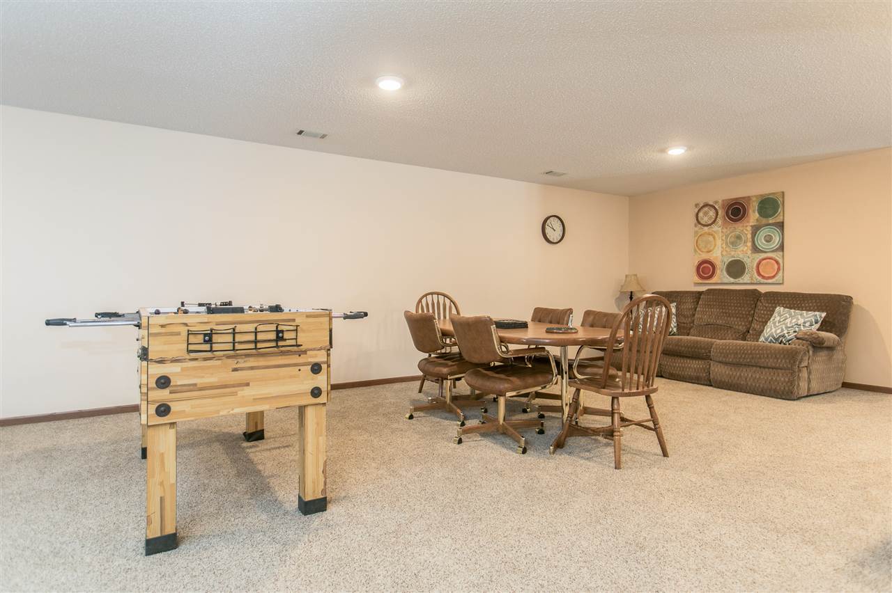 261 West 4th Street Riverside, IA 52327 - Photo 30 of 47 Gallery Image 30