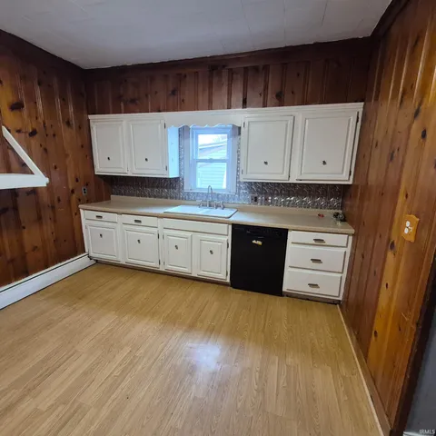 $134,000 | 209 North Walnut Street, Alexandria, IN 46001