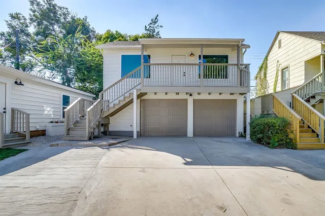 $1,275,000 | 2560 Rogers Avenue, Fort Worth, TX 76109