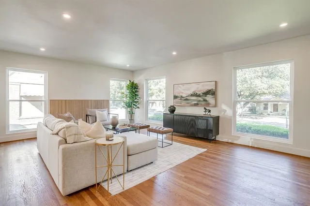 $1,275,000 | 2560 Rogers Avenue, Fort Worth, TX 76109