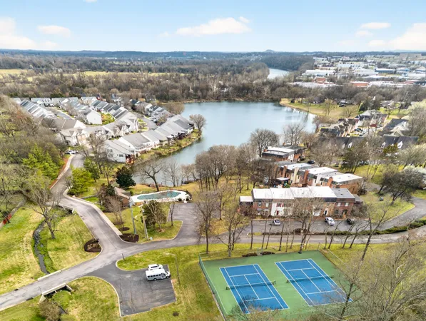 $390,000 | 257 Harbor Village Drive, Madison, TN 37115