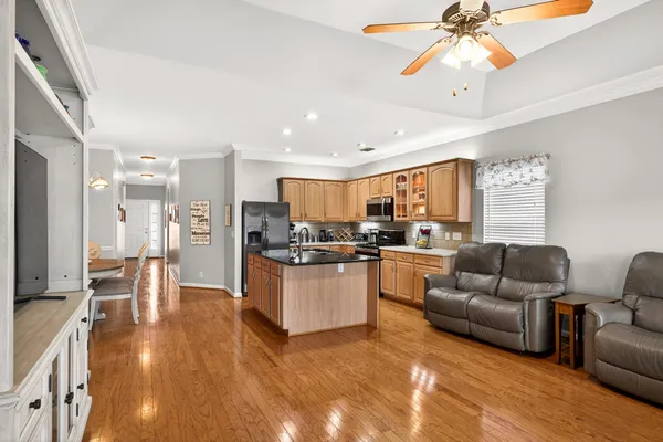 $390,000 | 257 Harbor Village Drive, Madison, TN 37115