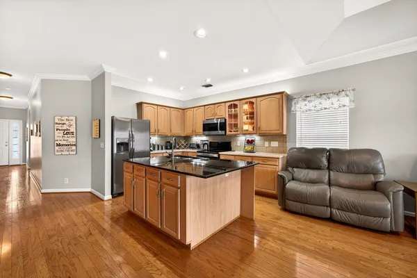 $390,000 | 257 Harbor Village Drive, Madison, TN 37115