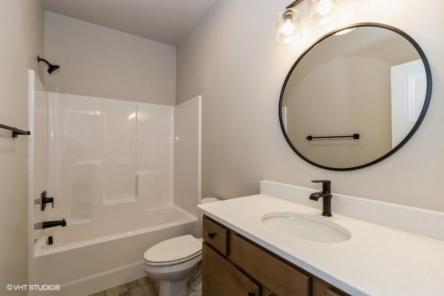1022 High Rdg Trail Solon, IA 52333 - Photo 24 of 41 Gallery Image 24