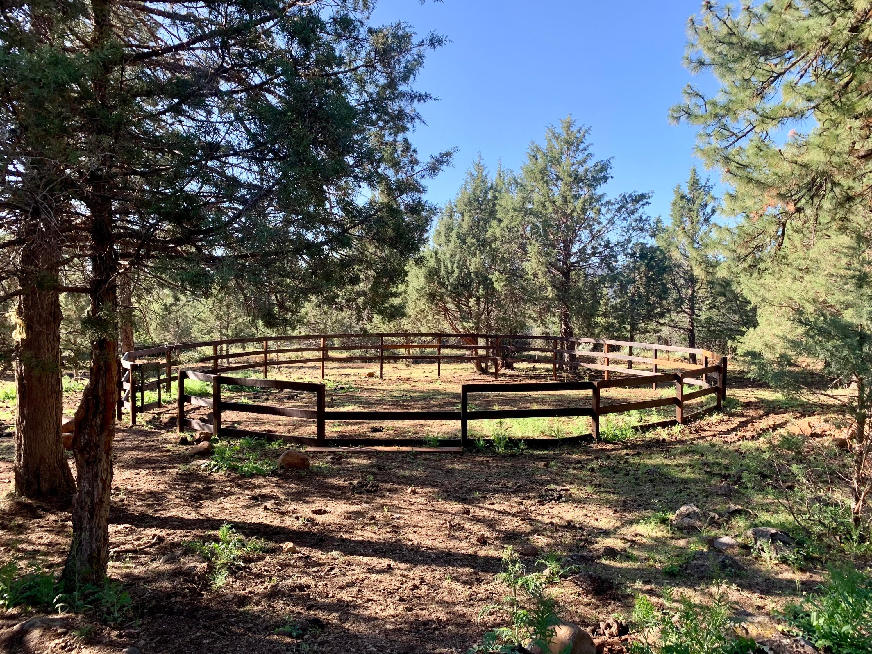 12183 Kann Springs Road Keno, OR 97627 - Photo 10 of 51 D46A76B8-B046-4A15-963C-7E19544A3D82