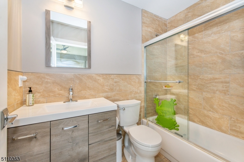 109 Springfield Avenue Summit, NJ 07901 - Photo 14 of 24