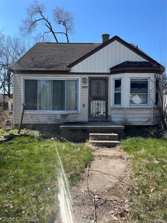 $55,000 | 19969 Biltmore Street, Detroit, MI 48235