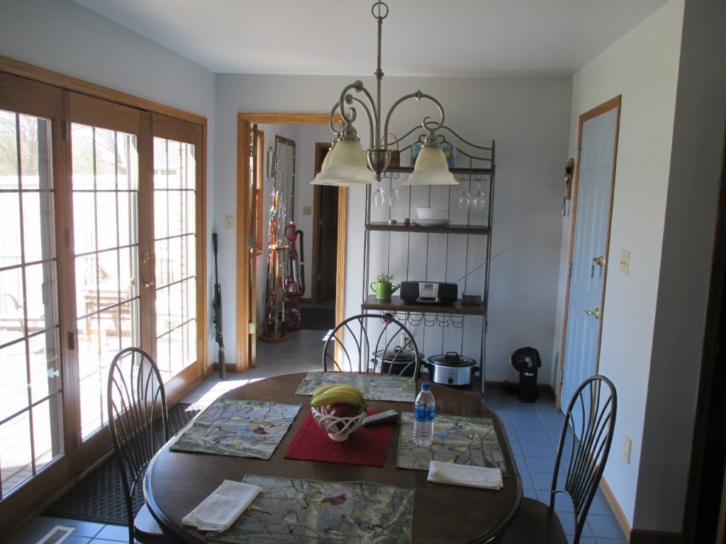 331 Rockside Drive Dixon, IL 61021 - Photo 3 of 15