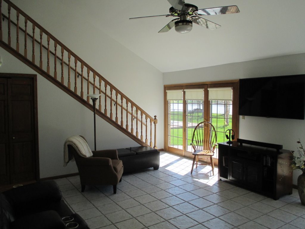 331 Rockside Drive Dixon, IL 61021 - Photo 7 of 15