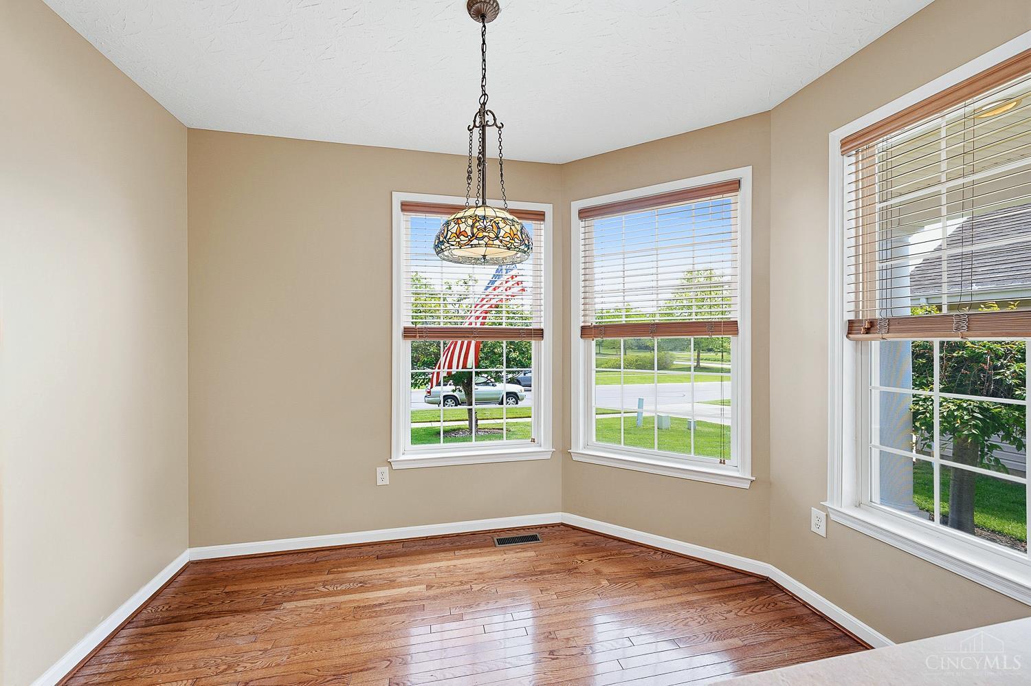 6183 Pondside Drive Maineville, OH 45039 - Photo 28 of 77