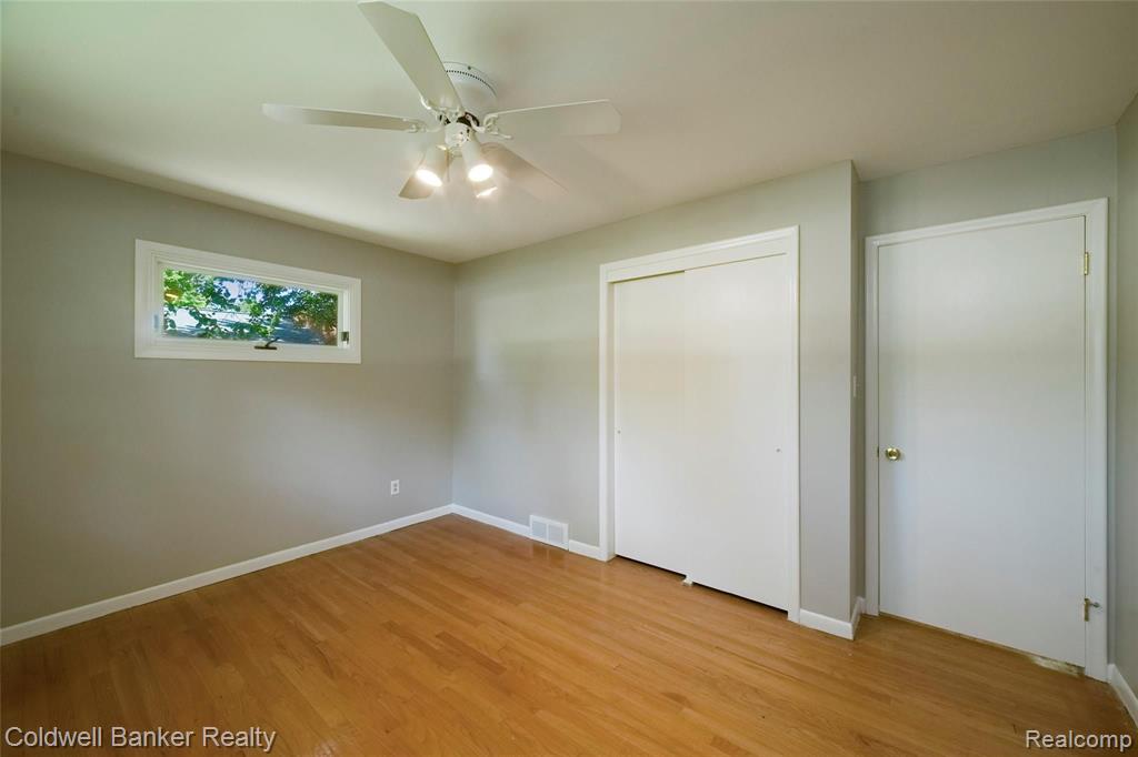 28390 Farmington Road Farmington Hills, MI 48334 - Photo 14 of 37
