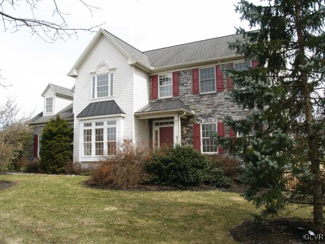 10 Riverview Circle Easton, PA 18045 - Photo 1 of 32 Gallery Image 1