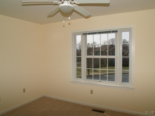 10 Riverview Circle Easton, PA 18045 - Photo 19 of 32 Gallery Image 19