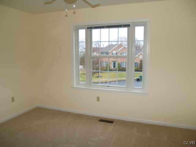 10 Riverview Circle Easton, PA 18045 - Photo 20 of 32 Gallery Image 20