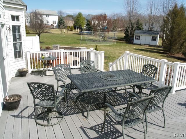 10 Riverview Circle Easton, PA 18045 - Photo 28 of 32 Gallery Image 28