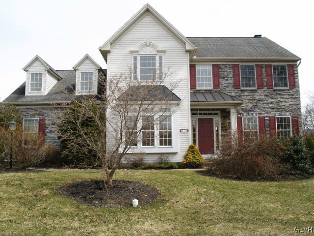 10 Riverview Circle Easton, PA 18045 - Photo 3 of 32 Gallery Image 3