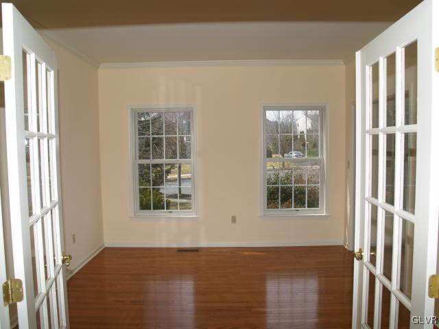10 Riverview Circle Easton, PA 18045 - Photo 8 of 32 Gallery Image 8