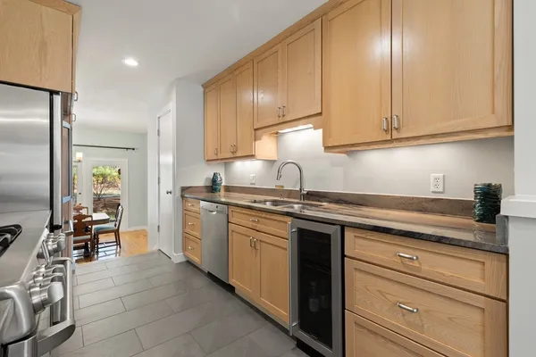 $625,000 | 17 Apple Valley Drive, Unit 17, Sharon, MA 02067