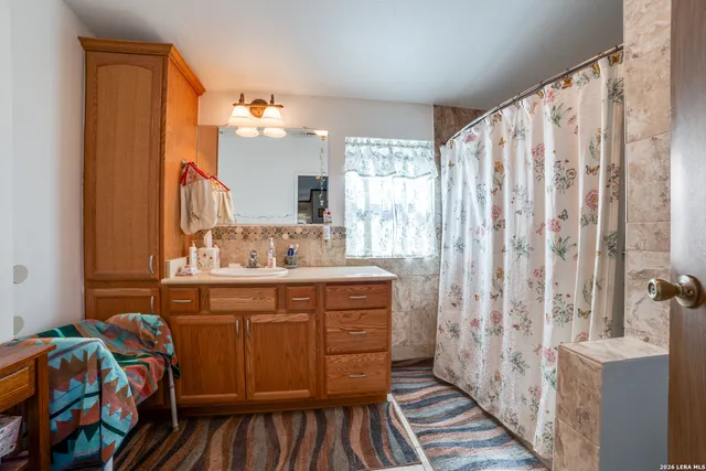 $265,000 | 6490 Smith Road, Von Ormy, TX 78073